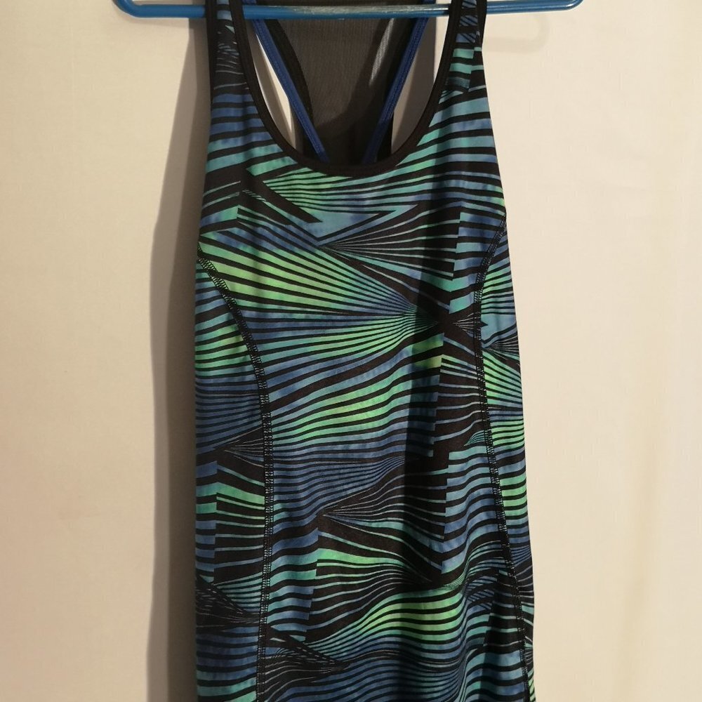 Danskin Now Ladies Workout Top